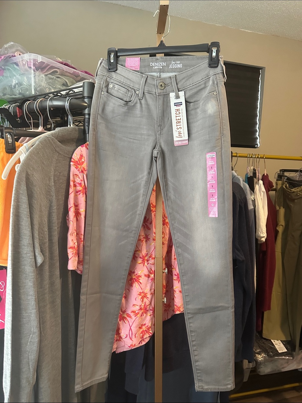 Levi’s Denizen Low rise Jeggings